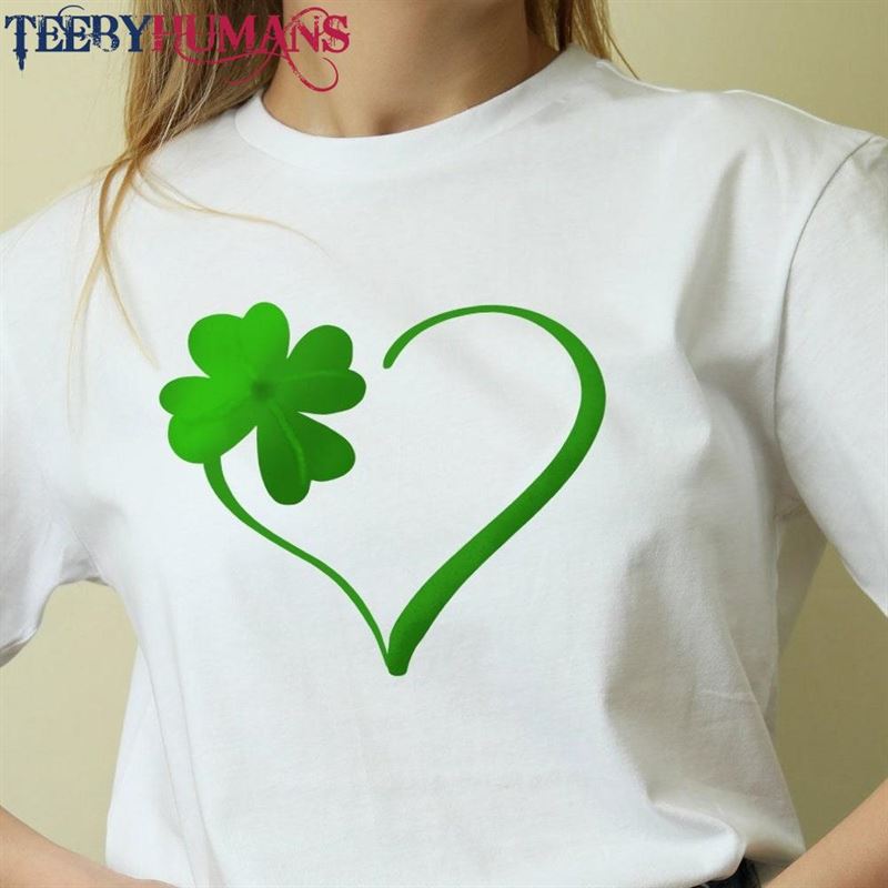 St Patrick’s Heart Four Leaf Clover Shirt Lucky Sweatshirt Hoodie Unisex