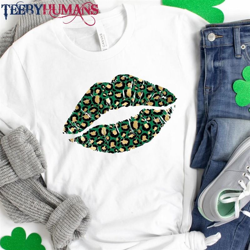 St Patricks Lips Shirt Leopard Lucky Classic T-Shirt