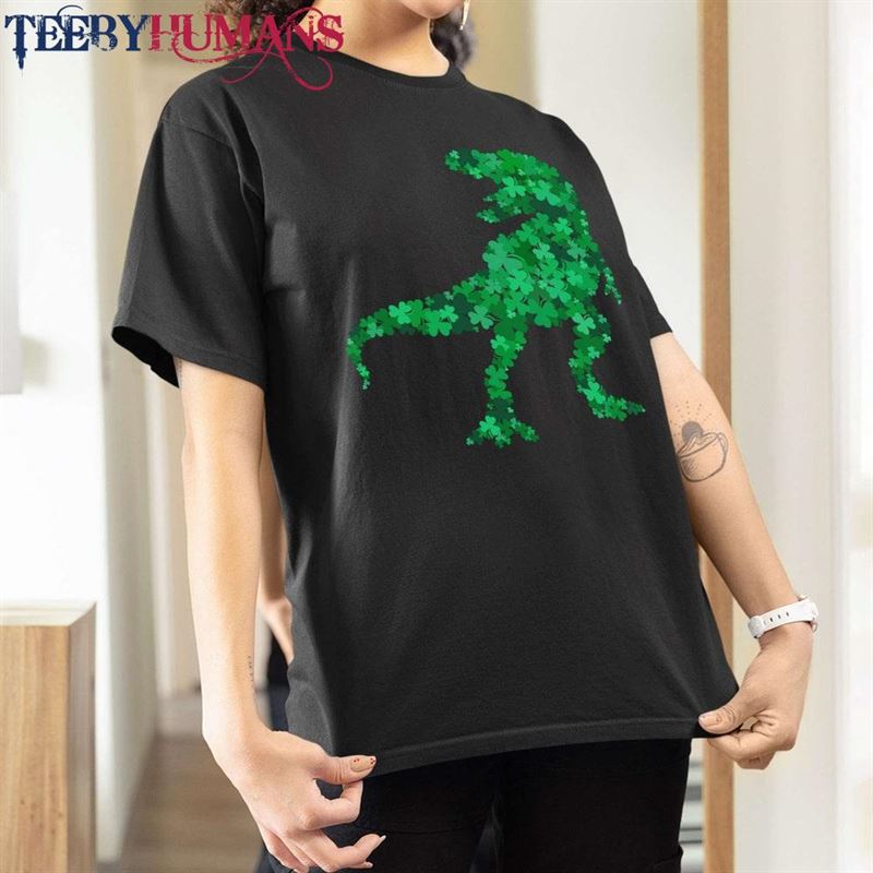 T Rex Shamrock Lucky St Patricks T-Shirt Glitter Shirt Unisex