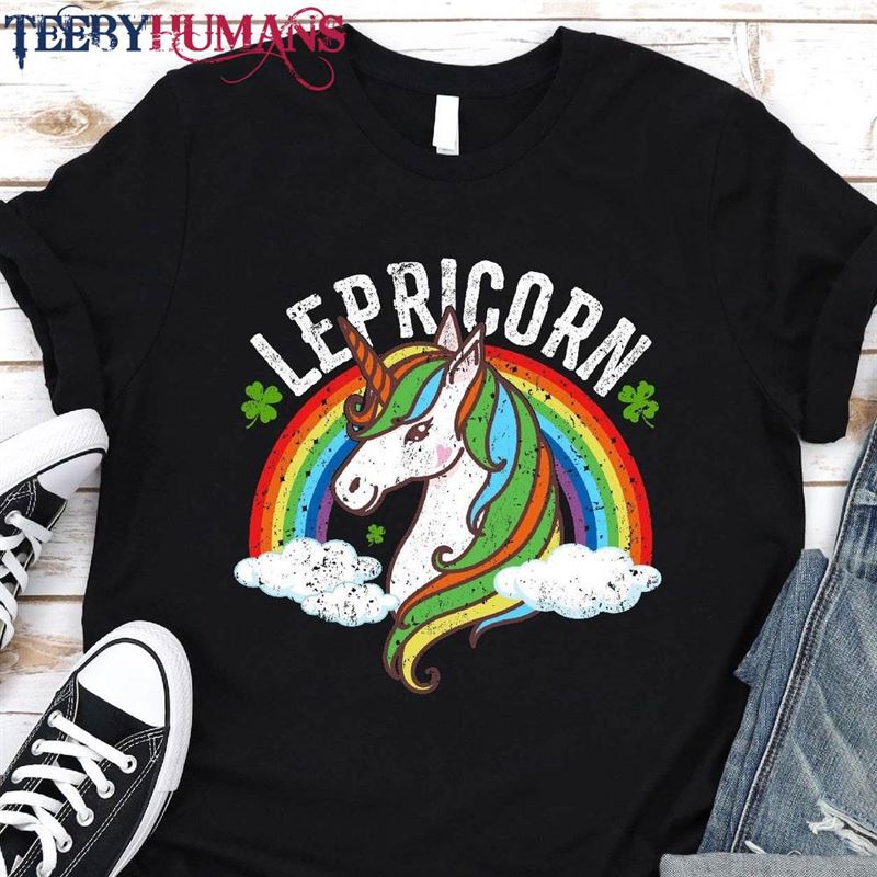 Unicorn Magical St Patricks Day Lepricorn Girl Women T-Shirt Hoodie Sweatshirt