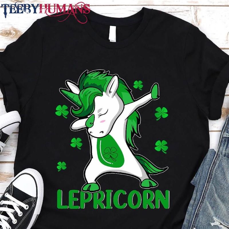 Unicorn St Patrick’s Day Girls Kids Women Lepricorn Shamrock T-Shirt Hoodie