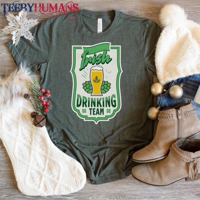 Unisex Irish Drinking Team T Shirt St Patrick Day T-Shirt Classic