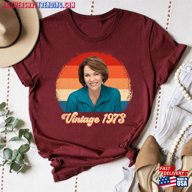 50Th Birthday Shirt Vintage 1973 Gift For Women Classic T-Shirt -Bipubunny Store