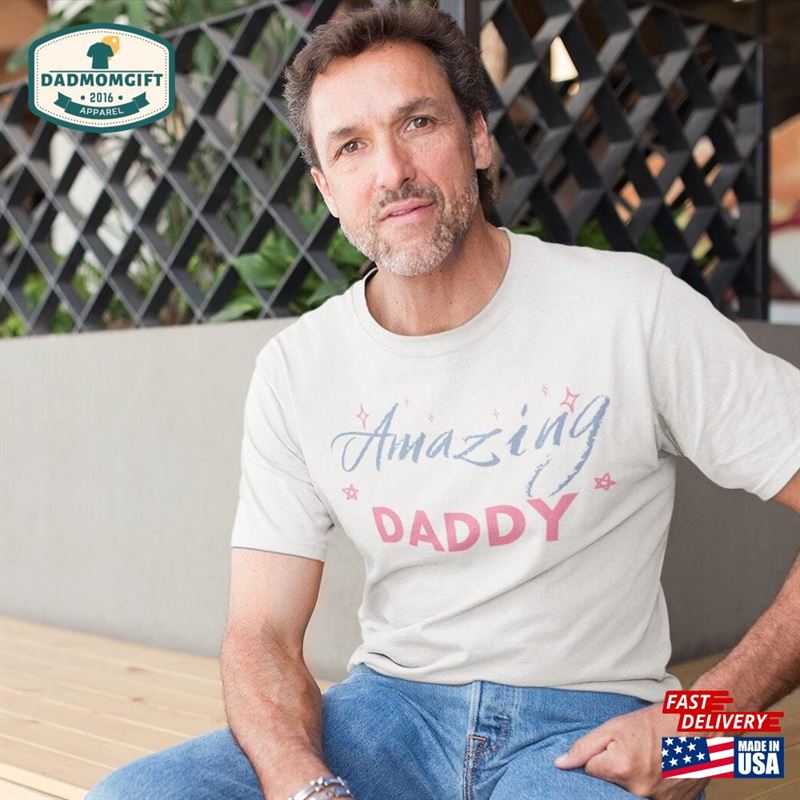 Amazing Daddy Men’s Performance T-Shirt Unique Father Sweatshirt Unisex