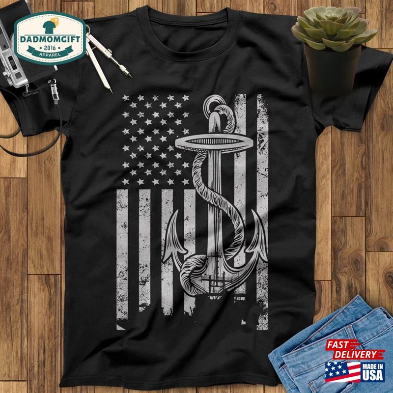 Anchor American Flag Sailor Shirt Gift For Sailors Sailing Classic Hoodie