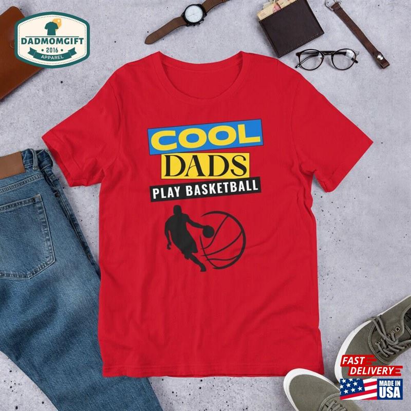 Basketball T-Shirt Cool Dads Play Tee Ideal Vintage Dad Gift Ideas For Birthdays Hoodie