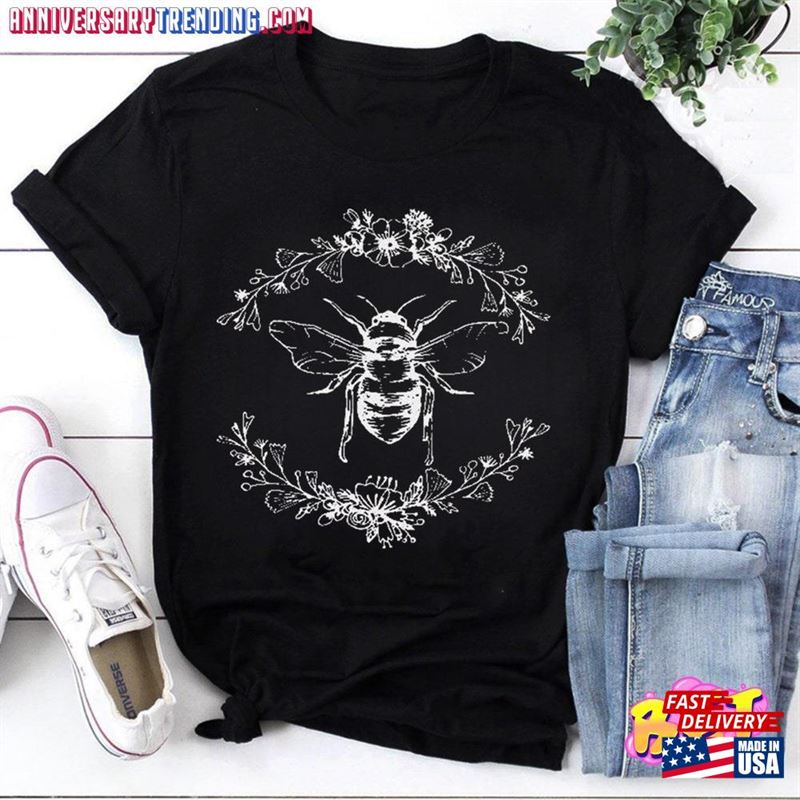 Bee Botanical T-Shirt Shirt Classic Sweatshirt -Bipubunny Store