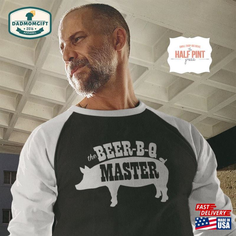 Beer B Q Master Men T-Shirt Hoodie