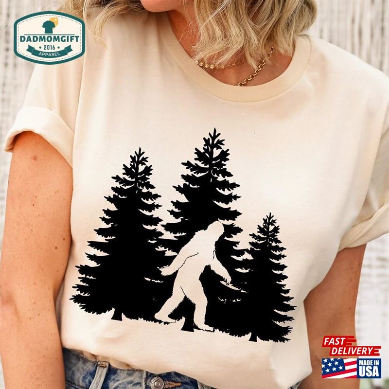 Bigfoot Shirt Sasquatch Funny Camping Hiking Shirts Sweatshirt T-Shirt