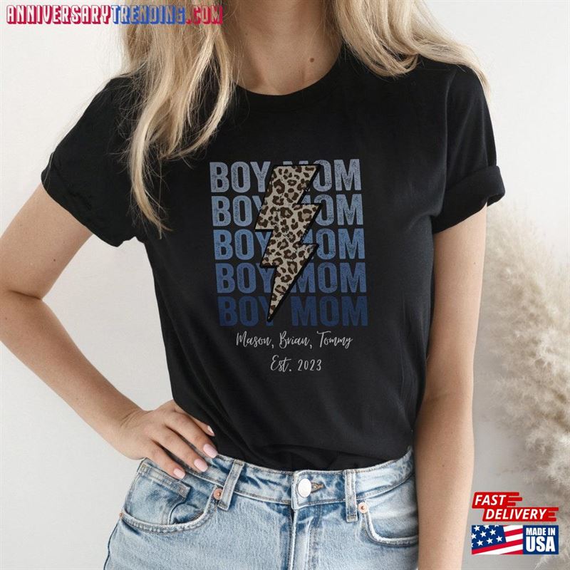 Boy Mom Shirt Personalized Name For Mothers Day Saying Gift Sweatshirt Hoodie -Bipubunny Store