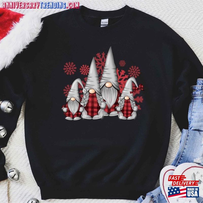 Christmas Gnomes Sweatshirt T-Shirt – Bipubunny Store