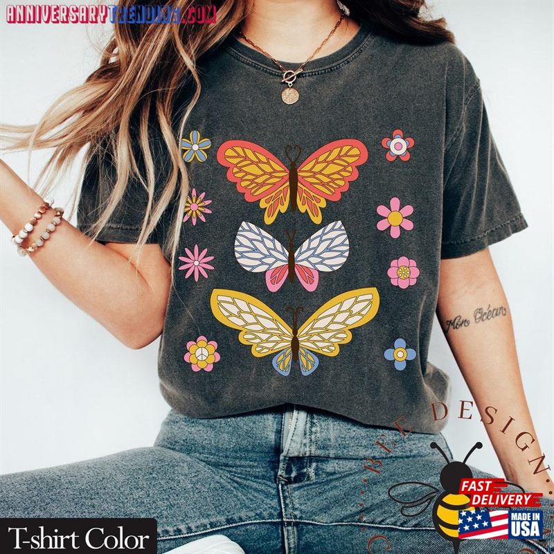 Comfort Colors 60S 70S Retro Boho Butterflies And Flowers Shirt Unisex Classic – Bipubunny Store