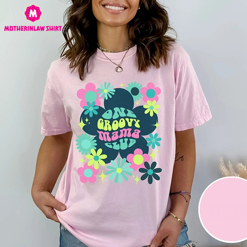 Comfort Colors Retro Groovy Mama Shirt,One Groovy Mama Club Shirt, Boho Mama Tshirt, Mother’s Day Gift, Future Mom Gift, Flower Power Mama T