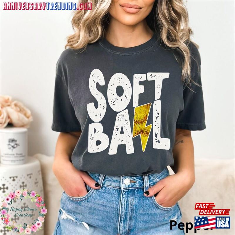 Comfort Colors Vintage Style Softball T-Shirt Grunge Unisex -Bipubunny Store