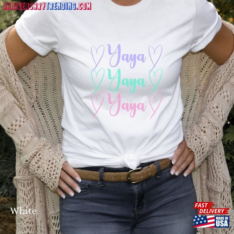 Cute Yaya Shirt With Pastel Cursive Font Gift For Unisex Sweatshirt – Bipubunny Store