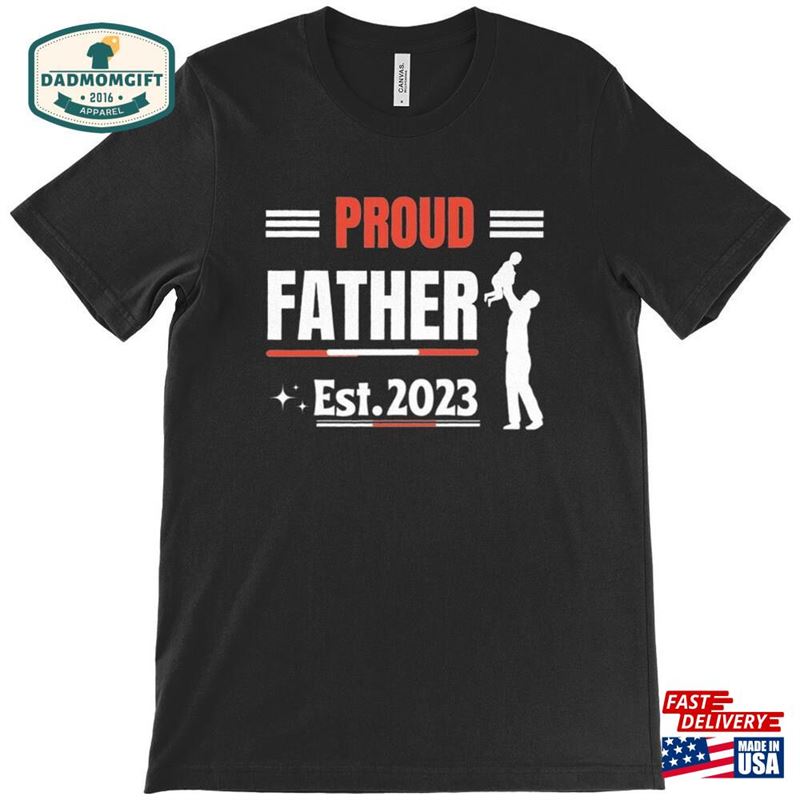 Dad Est 2023 T-Shirt Sweatshirt