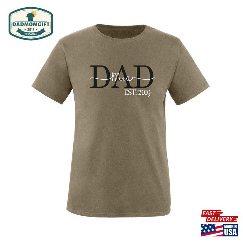 Dad T-Shirt Personalized Gift For Best Father Hoodie Classic