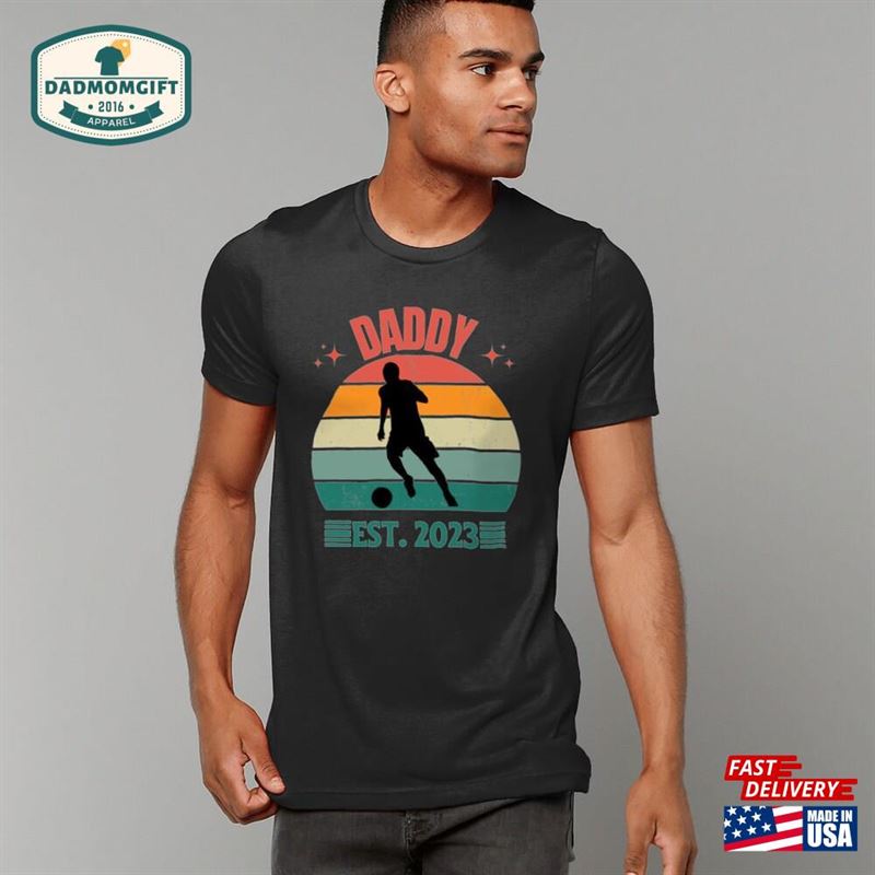 Daddy Est 2023 T-Shirt Classic