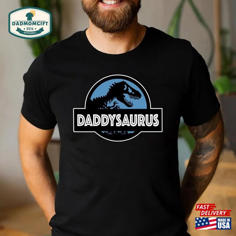 Daddysaurus Shirt Fathers Day Gifts Daddy Saurus Funny Dinosaur For Dad Sweatshirt Hoodie