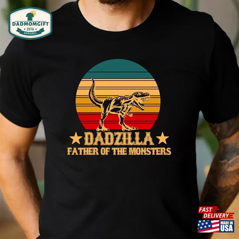 Dadzilla Father Of The Monsters Shirt Dad Husband Gift Classic T-Shirt