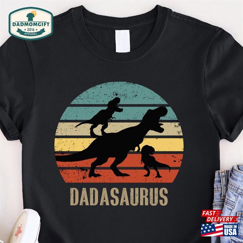 Father’s Day 2023 Shirt Dadasauras T-Shirt Classic Unisex