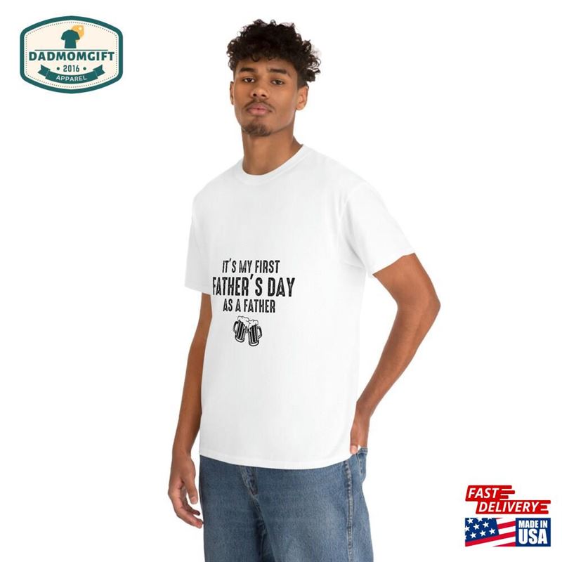 First Fathers Day New Dad Shirt T-Shirt Classic