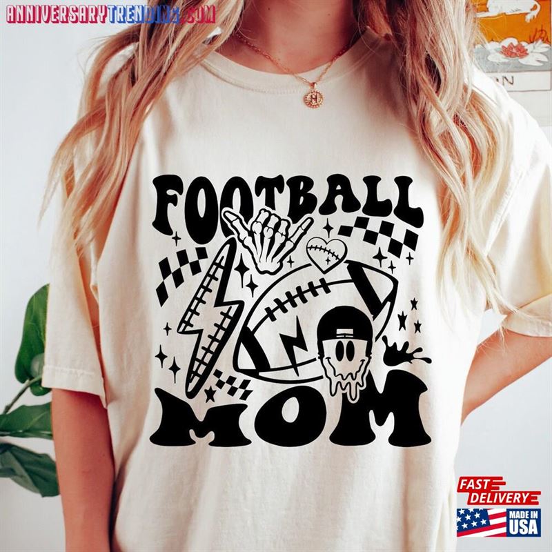 Football Mom Shirt Mama Tee Hoodie T-Shirt – Bipubunny Store