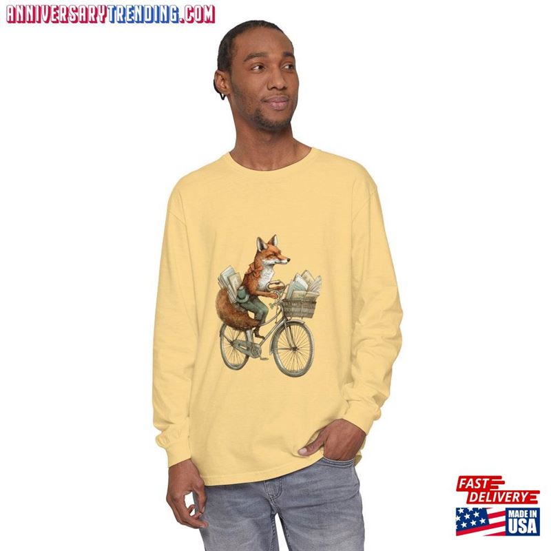 Fox On A Bike Long Sleeve Shirt Vintage Comfort Colors Tee Bookish Gift Sweatshirt Unisex – Bipubunny Store