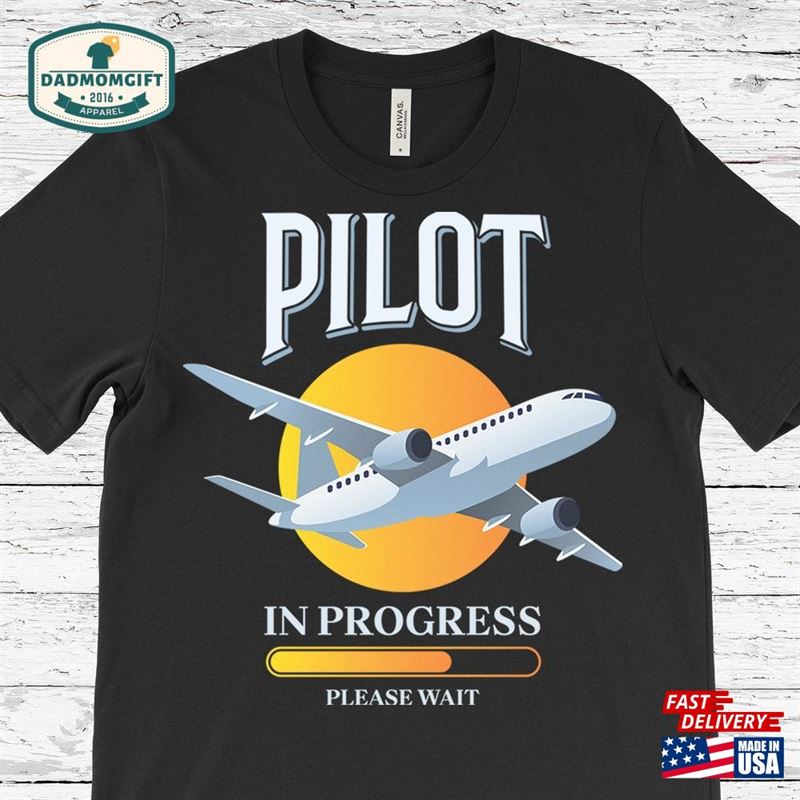 Future Pilot Plane T-Shirt Pilots Airplane Alphabet Vintage Aviation Gift Shirts Flying Airline School Present Classic Hoodie