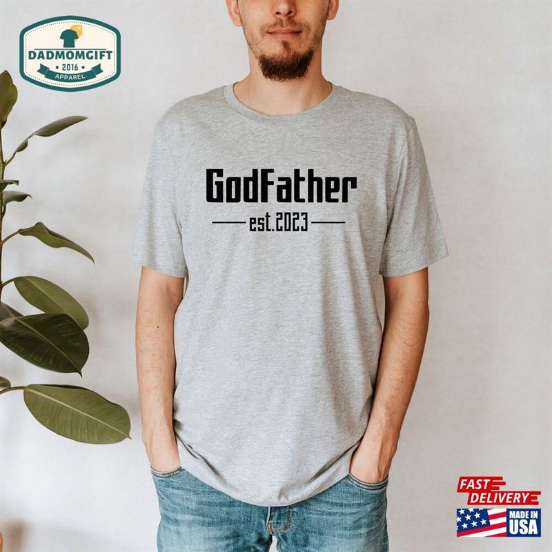 Godfather Est 2023 Shirt Father’s Day Gifts T-Shirt Classic