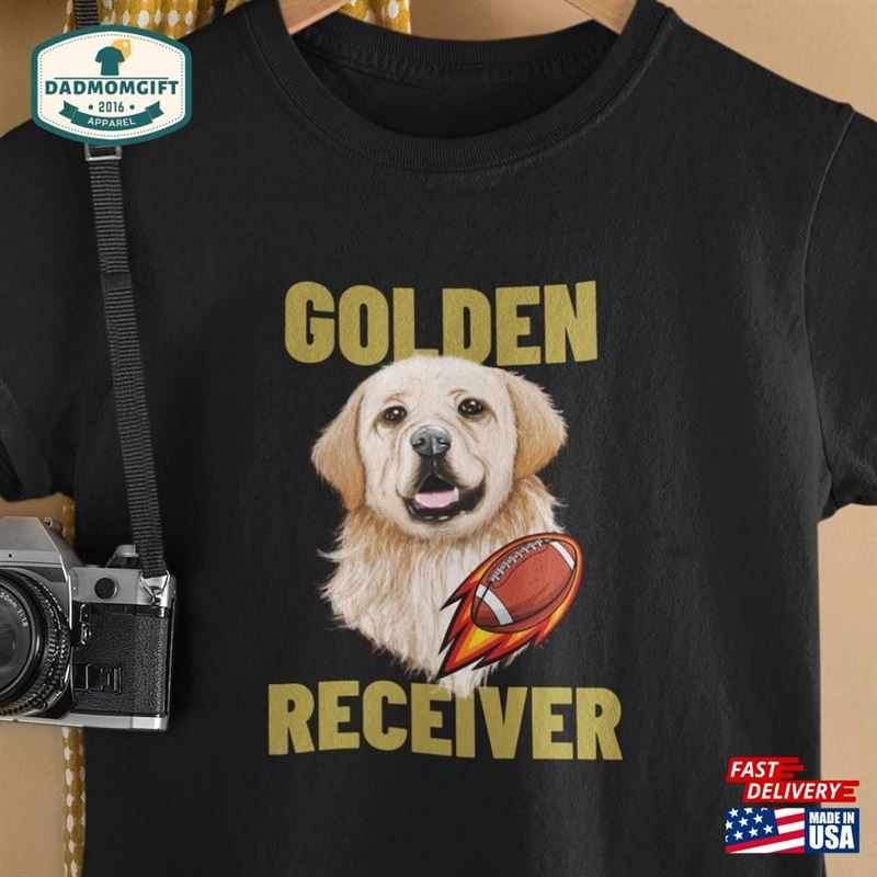 Golden Receiver Dog T-Shirt Gift For Retriever Mom Shirt Sweatshirt Classic