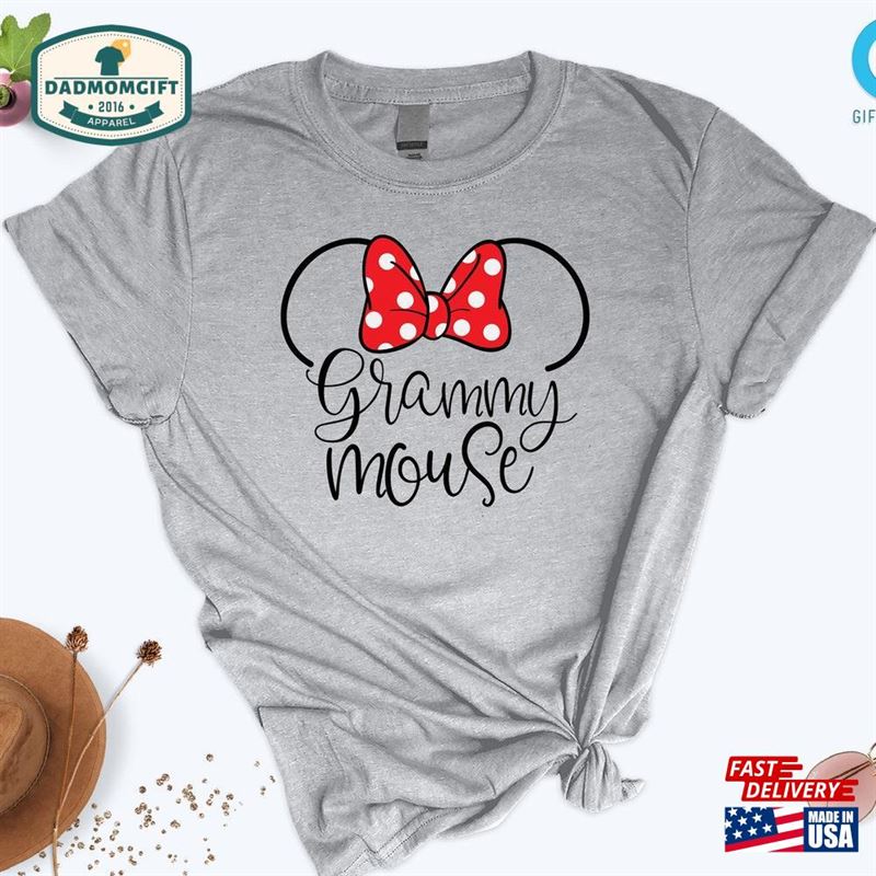 Grammy Mouse Shirt Gifts Classic Sweatshirt