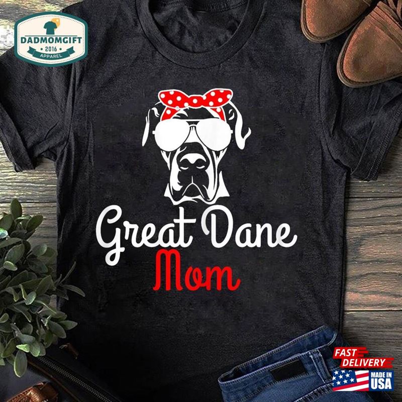 Great Dane Mom Vintage Funny Cute Dog Mama T-Shirt Gift For Lovers Hoodie