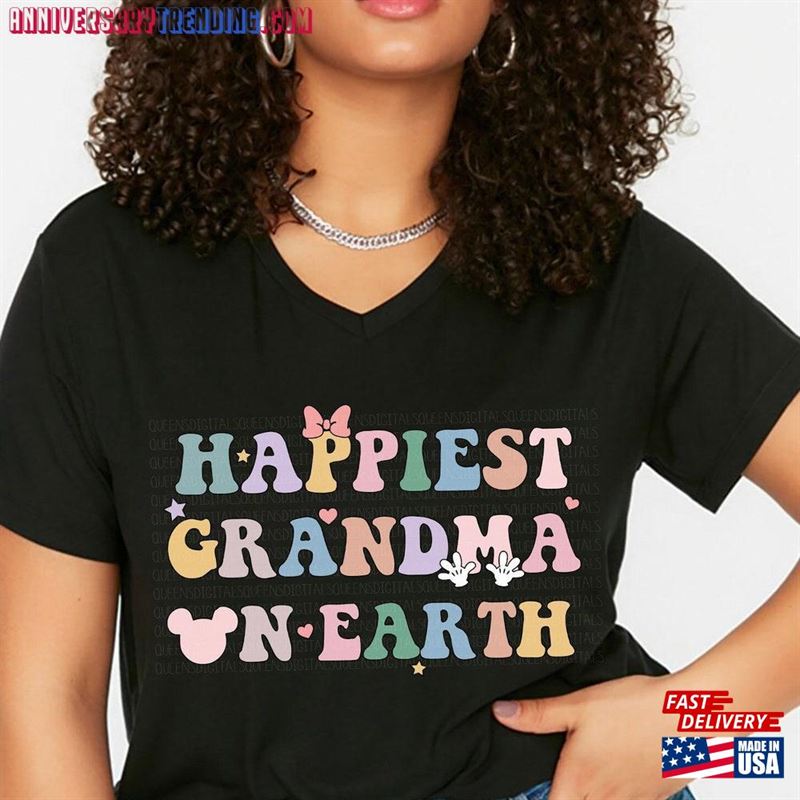 Happiest Grandma On Earth V Neck Shirt Matching Mouse Ears Family Trip Gift For Nana Unisex Hoodie – Bipubunny Store