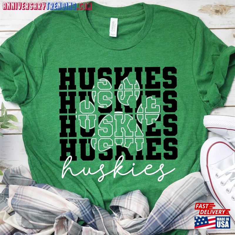 Huskies Paw Inset Shirt School Spirit Mascot Team Classic Sweatshirt – Bipubunny Store