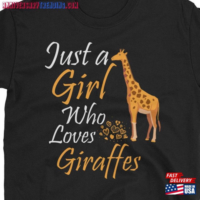 Just A Girl Who Loves Giraffes Shirt Giraffe For Her Mother Hoodie Unisex -Bipubunny Store