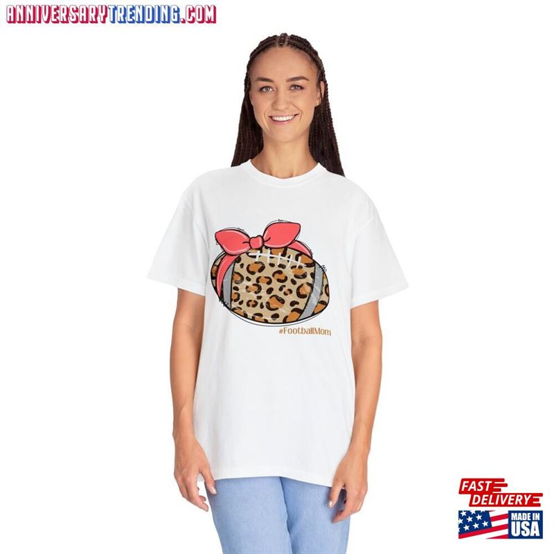 Leopard Football Mom Unisex Garment Dyed T-Shirt Sweatshirt Hoodie – Bipubunny Store