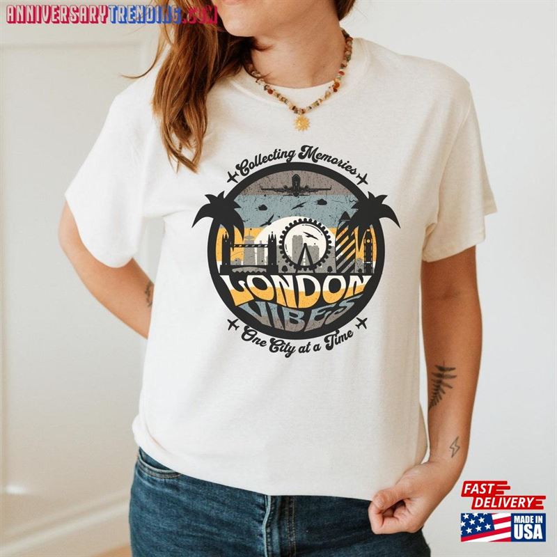 London Shirt Traveler Gift Gifts For Her T-Shirt Classic – Bipubunny Store