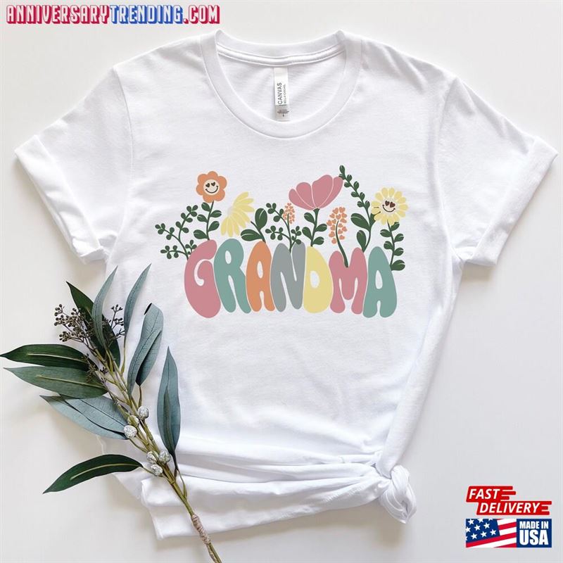 Mama Auntie Grandma T-Shirt Baby Announcement Gift Family Shirt Unisex Hoodie – Bipubunny Store