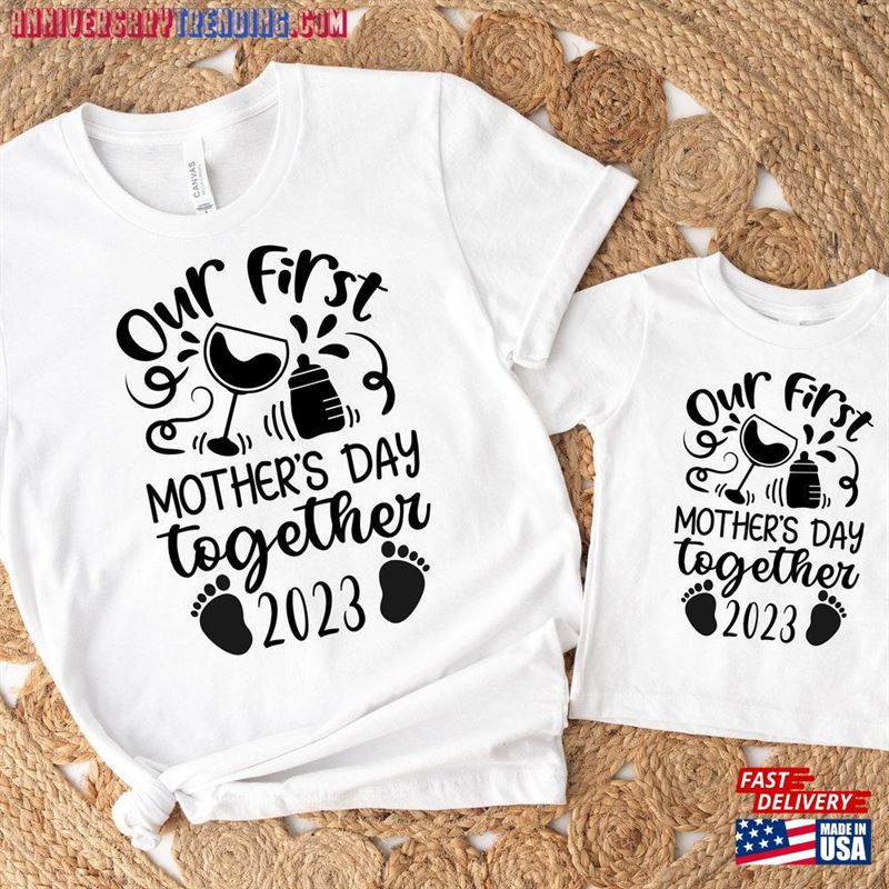 Matching Mommy Me Shirt For Mothers Day New Mom Mama Mini Mathching Outfits T-Shirt Classic -Bipubunny Store