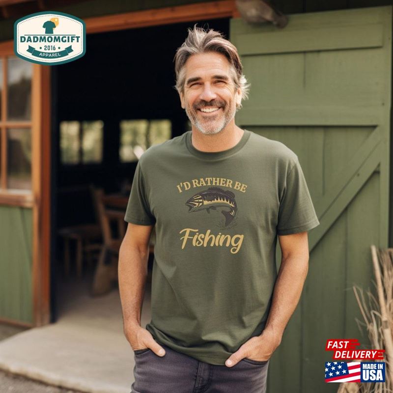 Mens Fishing Shirt Comfort Colors Unique Gifts For Dad Hoodie T-Shirt