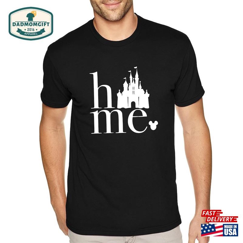 Men’s Home Castle T-Shirt Matching Family Vacation Magical Theme Shirt Unisex Sweatshirt