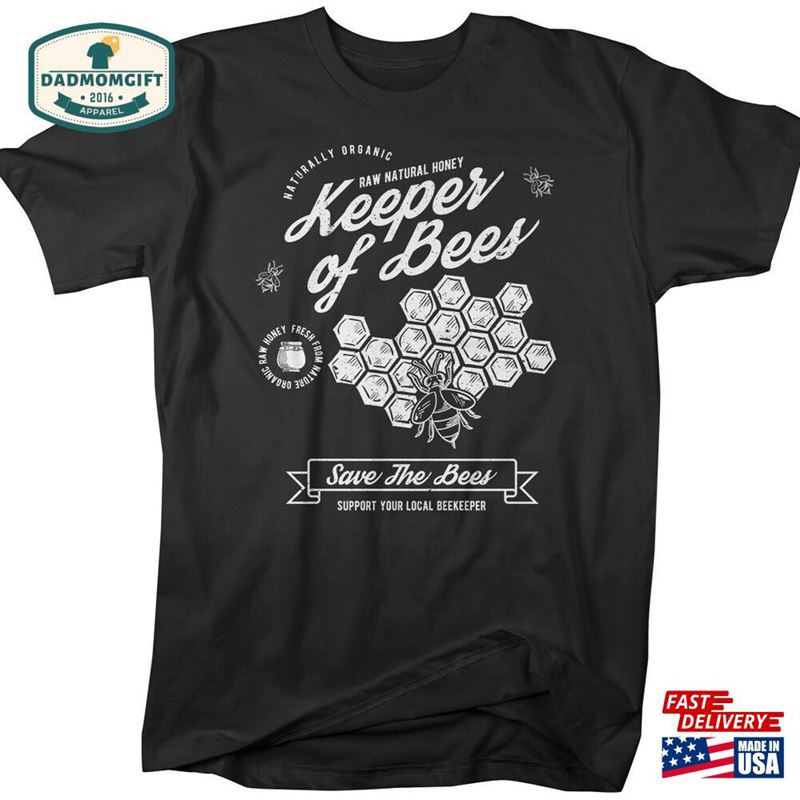 Men’s Keeper Of Bees T-Shirt Beekeeper Gift Idea Tee Honeycomb Shirt Classic Sweatshirt