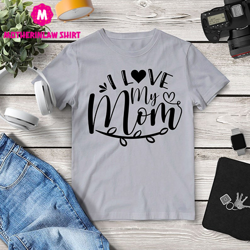 Mom T-shirt, Mama t-shirt, Mom shirt, Mother’s Day Shirt, Mama Shirt, Mom Qualities Shirt, Mom Gift for New Mom, Best Mothers Day Gift