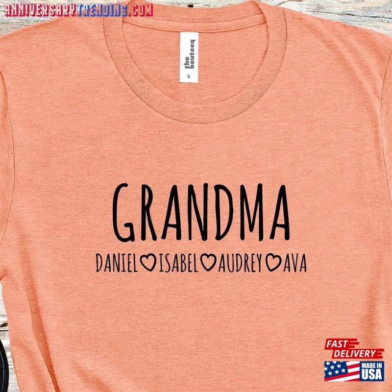 Mothers Day Gift For Grandma Grandchildren Names Personalized Shirt Sweatshirt Classic – Bipubunny Store