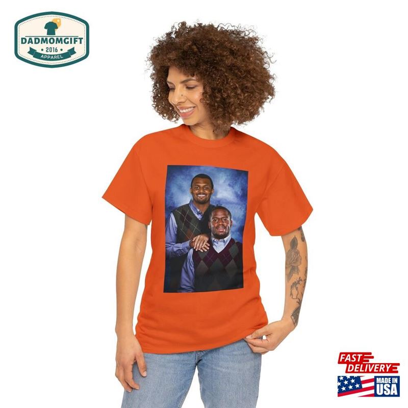 Nick Chubb Deshaun Watson Cleveland Browns Funny Shirt T-Shirt Sweatshirt