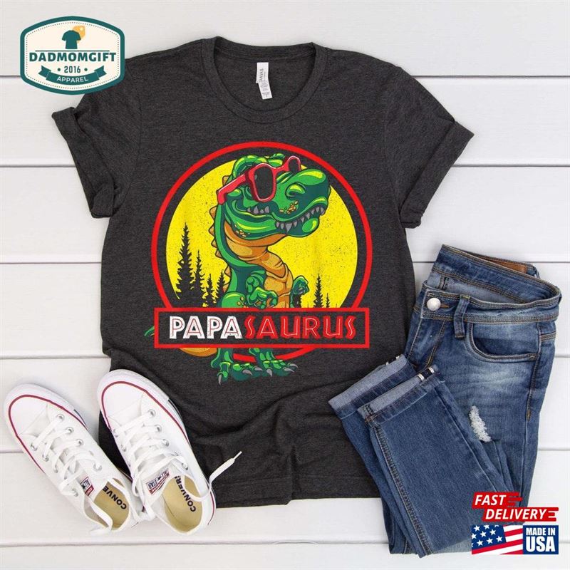 Papasaurus T-Shirt Fathers Day Gifts Daddy Saurus Shirt Hoodie