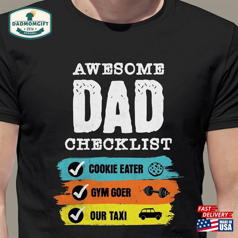 Personalised Awesome Dad T-Shirt Father’s Day Shirt Unisex Hoodie