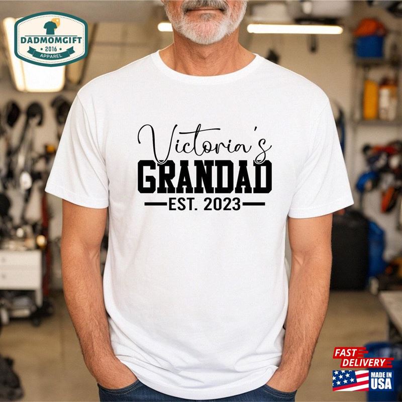 Personalised Grandad T-Shirt Fantastic Awesome Gift For Daddy Custom Dad Lovely Cool Funny Grandparents Fathers Sweatshirt Unisex