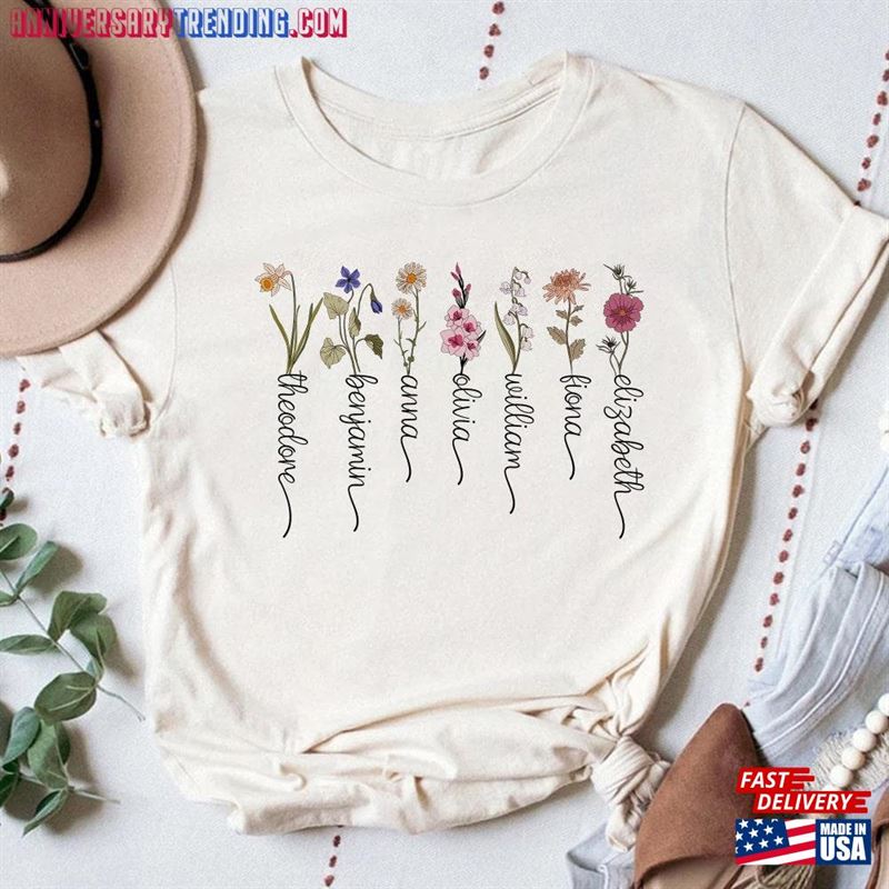 Personalized Grandma Flower Shirt Mother’s Day Gift T-Shirt Classic -Bipubunny Store